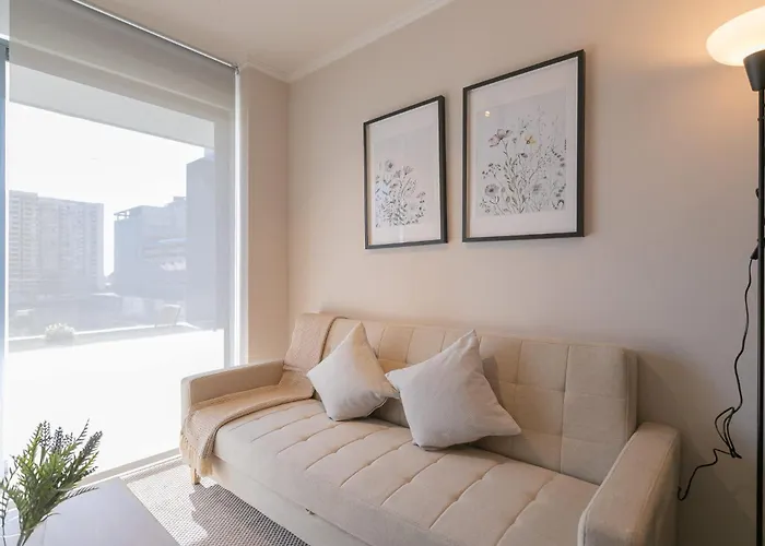 Modern Retreat 1B1B Perfect For Relaxation